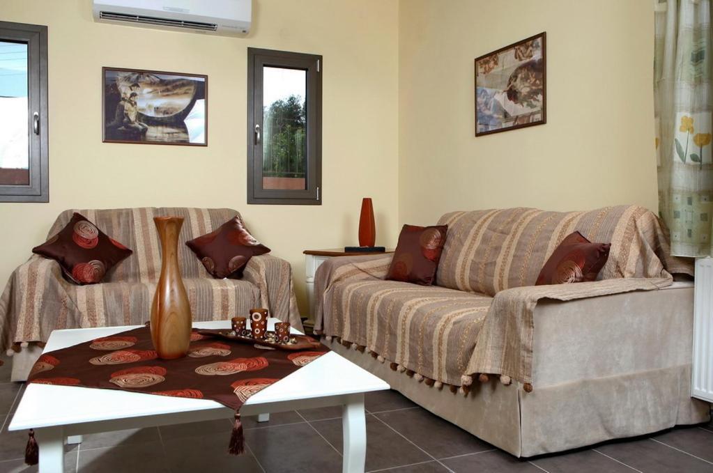 لورداهاتا Provenzo And Meliti Villas المظهر الخارجي الصورة
